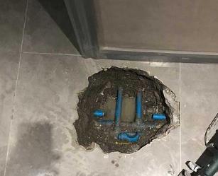 新乡市阳台漏水维修公司分享下暖气管道漏水的原因有哪些